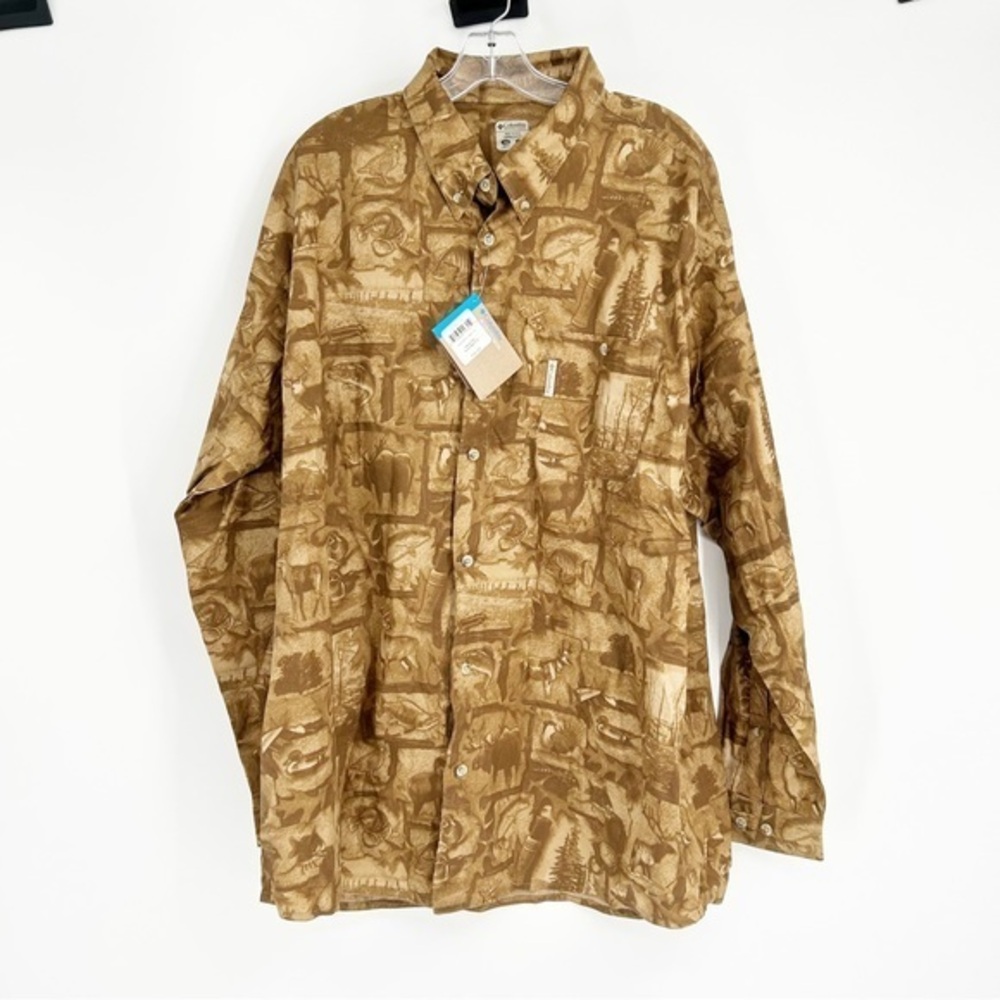 NWT Columbia Tan Brown Fish Deer Hunting Animal Print Button Down Shirt Size XXL